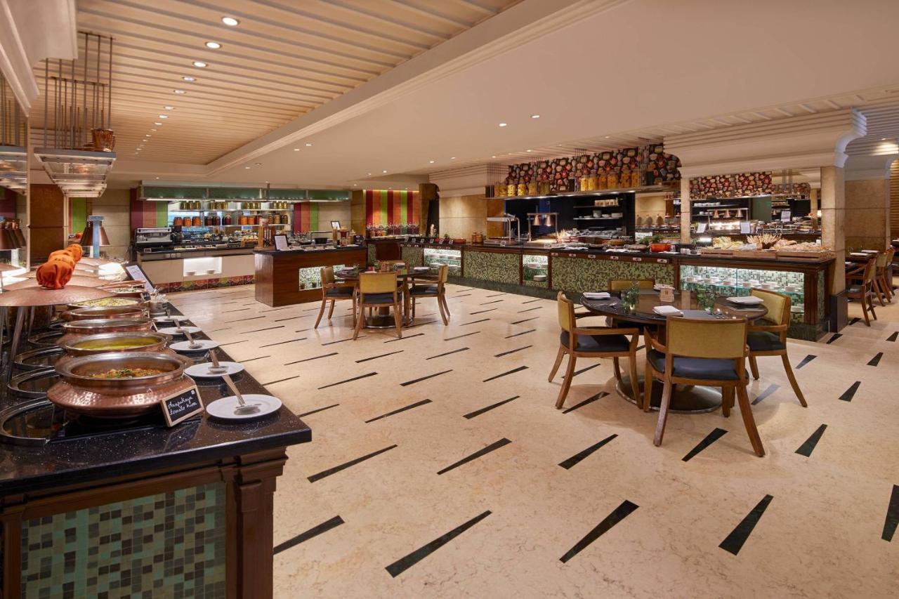 Hyderabad Marriott Hotel & Convention Centre Экстерьер фото