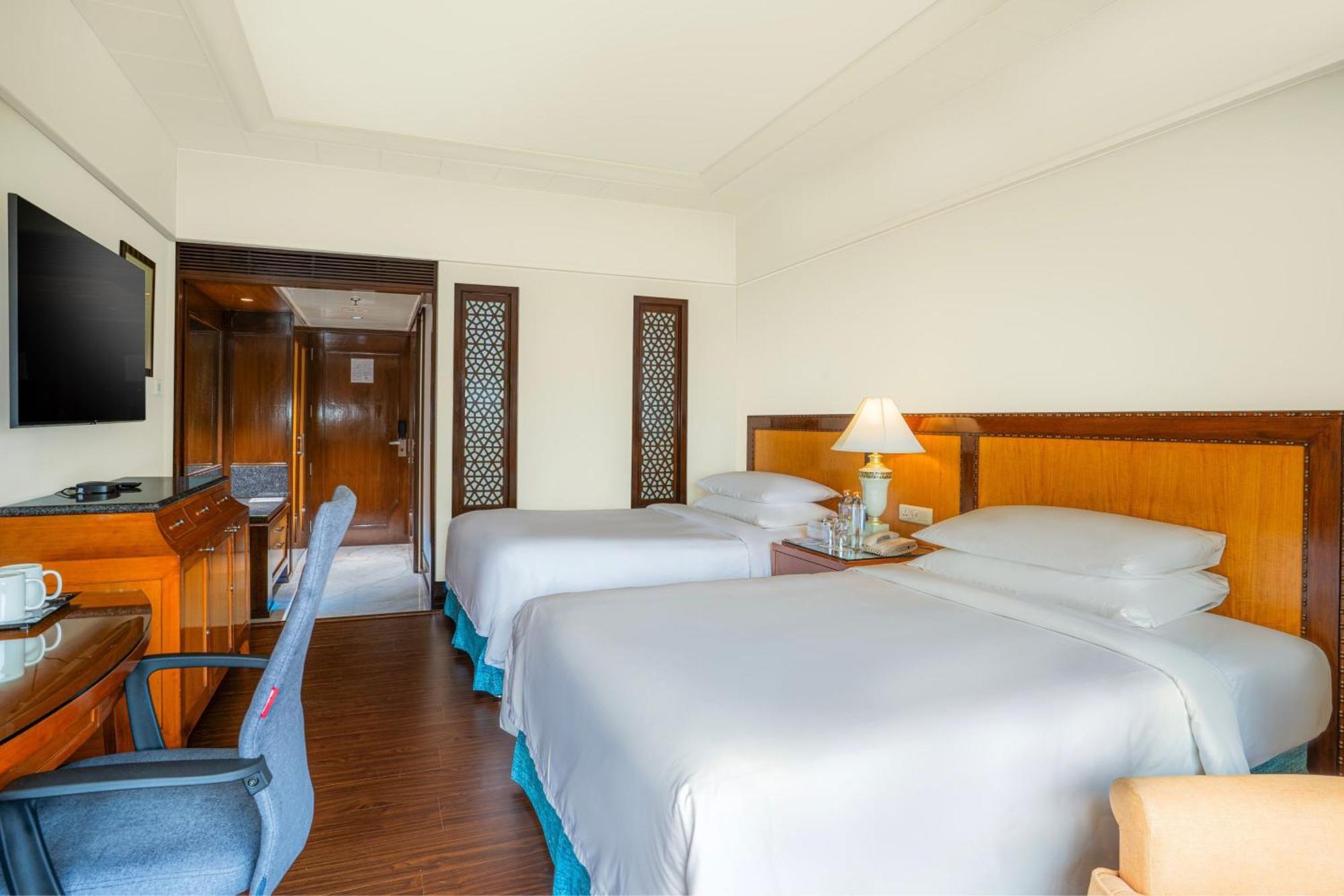 Hyderabad Marriott Hotel & Convention Centre Экстерьер фото