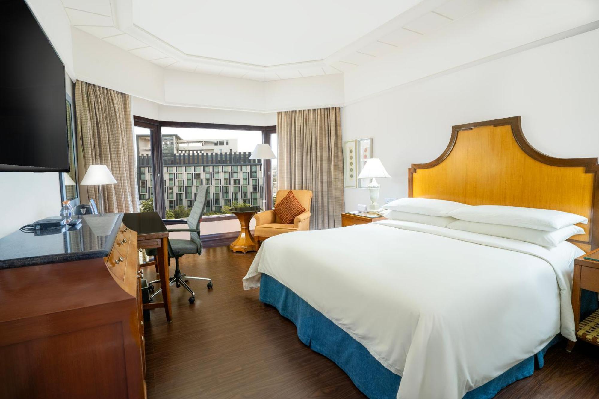 Hyderabad Marriott Hotel & Convention Centre Экстерьер фото