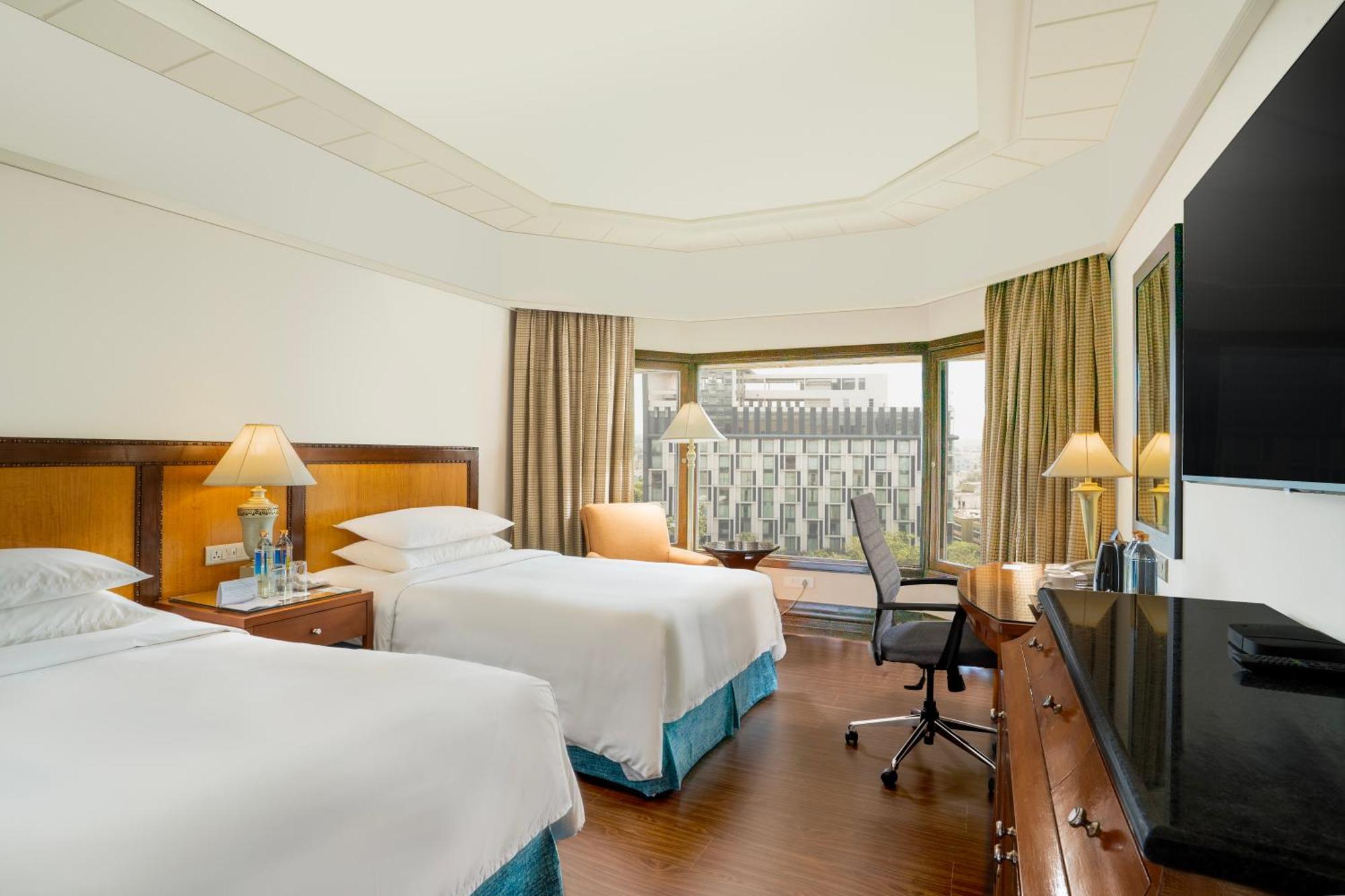 Hyderabad Marriott Hotel & Convention Centre Экстерьер фото